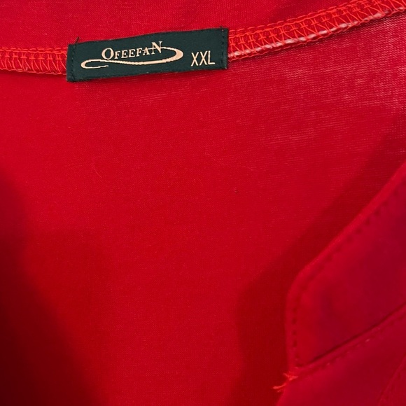 Red Top - Picture 4 of 4